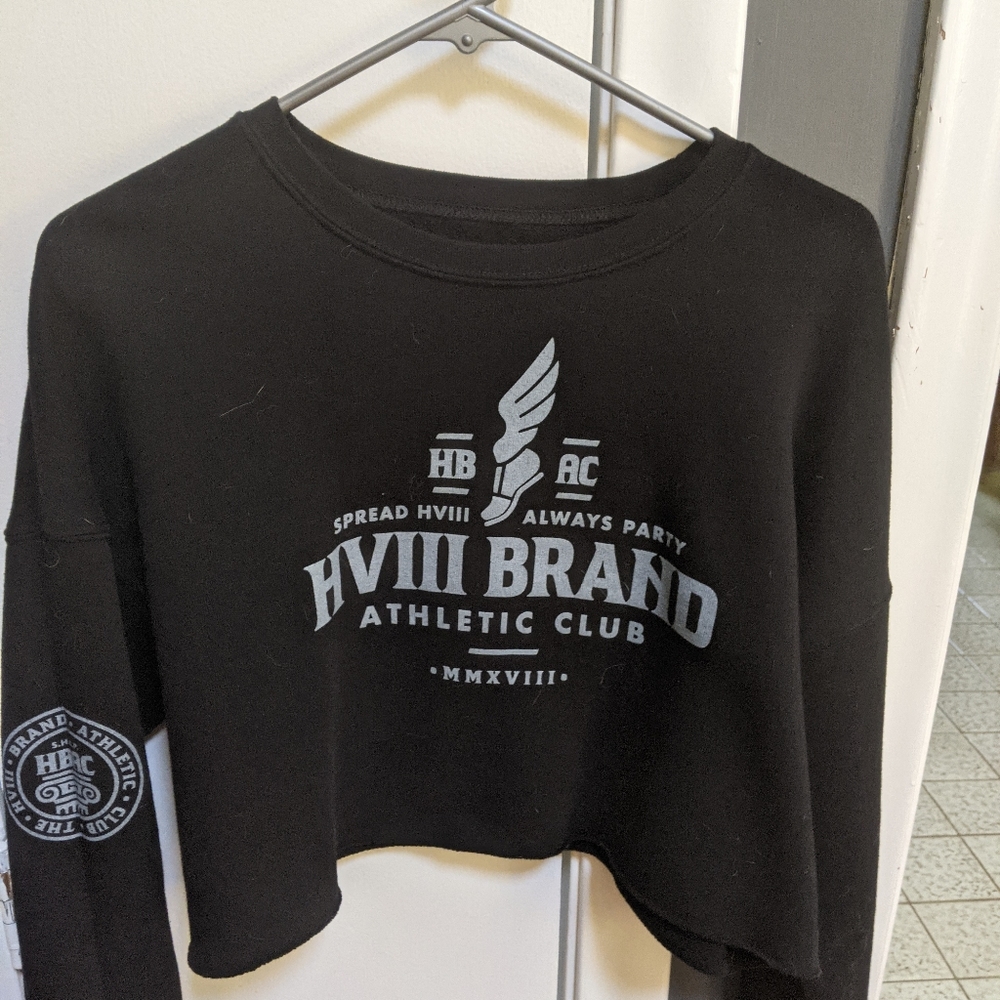 HVII HBAC Engraved Crop Sweatshirt size M